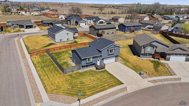 3300 ENFIELD LOOP RD, Rapid City, SD 57701