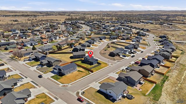 3300 ENFIELD LOOP RD, Rapid City, SD 57701