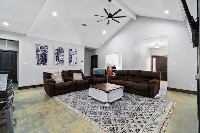 769 Lost Lake, Livingston, TX 77351