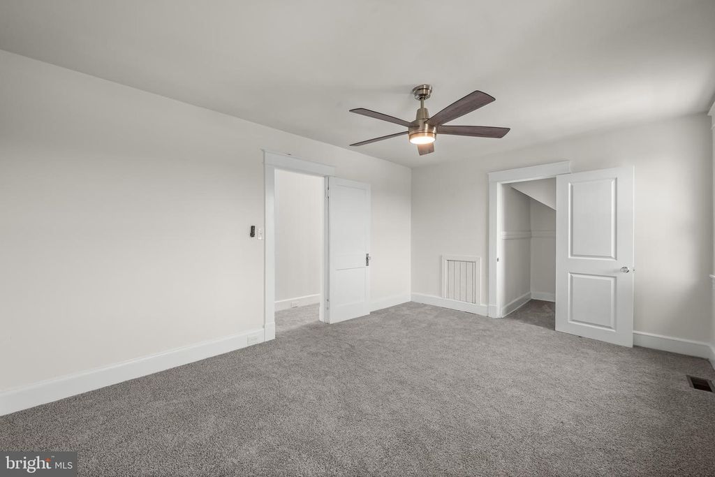 Image 27 of property listing at 4409 WILKENS AVE, Baltimore, MD 21229