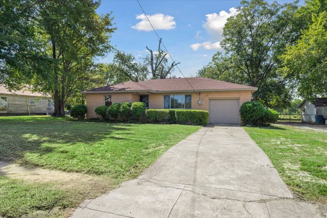 252 E Main Street, Van, TX 75790