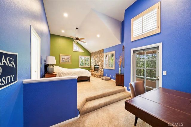 18730 Hatteras 31, Tarzana, CA 91356