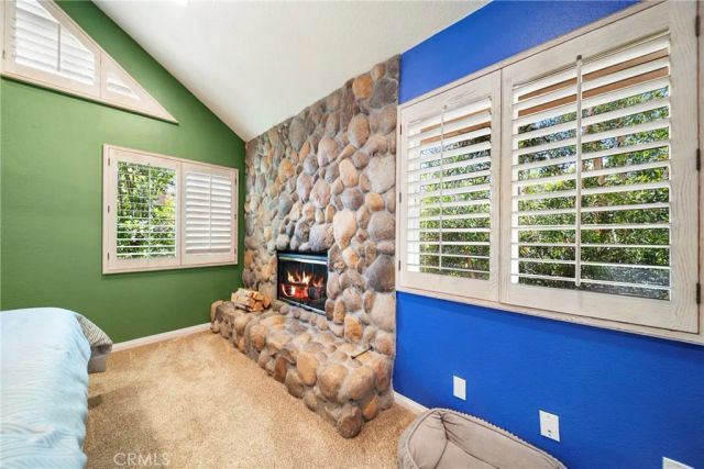 18730 Hatteras 31, Tarzana, CA 91356