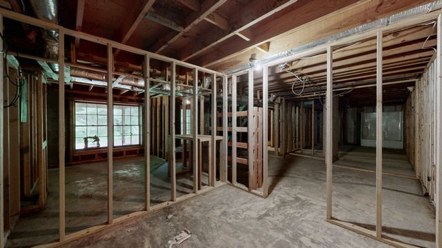 109 Phillips St, Charlotte, TN 37036