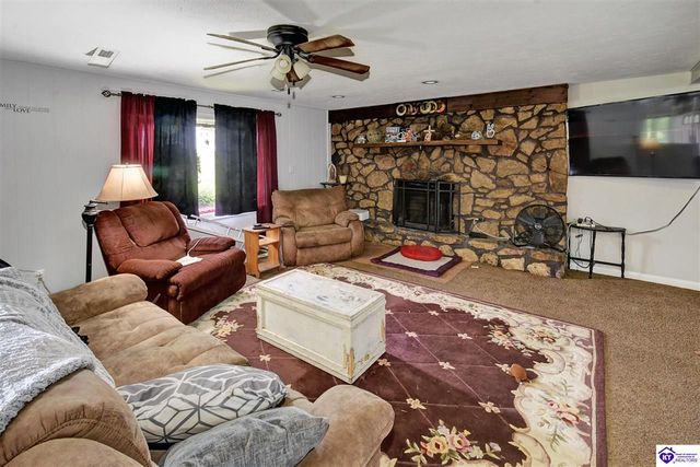930 Fort Avenue, Vine Grove, KY 40175