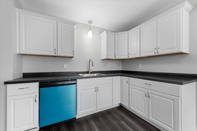 32304 Hazelwood Street, Westland, MI 48186