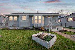 32304 Hazelwood Street, Westland, MI 48186