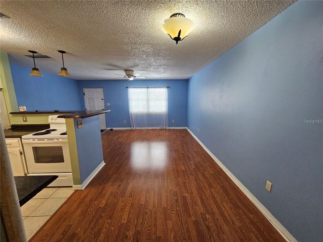 4801 AIRPORT ROAD 118, Zephyrhills, FL 33542