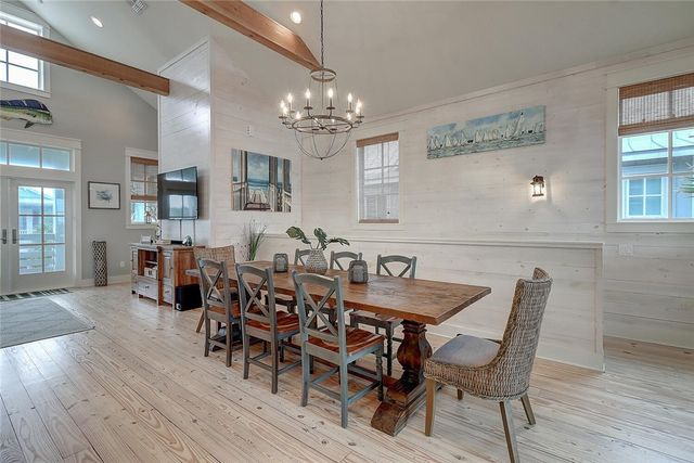 111 Still Water Dr, Port Aransas, TX 78373