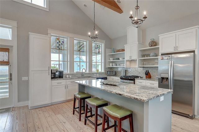 111 Still Water Dr, Port Aransas, TX 78373