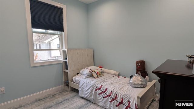 129 Wilbur Road, Bergenfield, NJ 07621