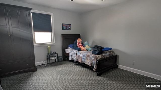 129 Wilbur Road, Bergenfield, NJ 07621