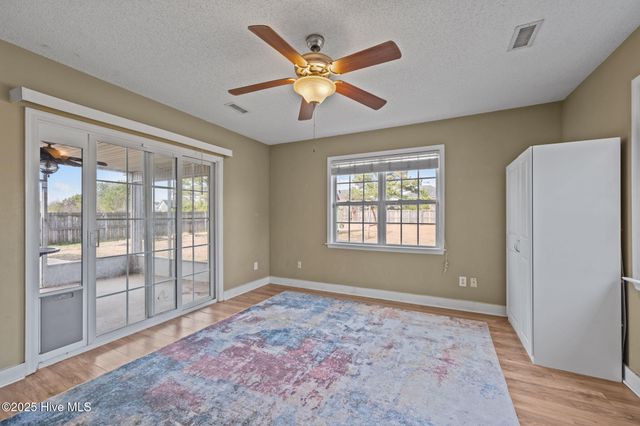 113 Airleigh Place, Richlands, NC 28574