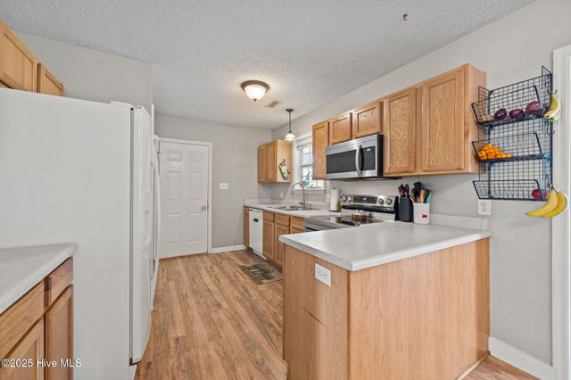 113 Airleigh Place, Richlands, NC 28574