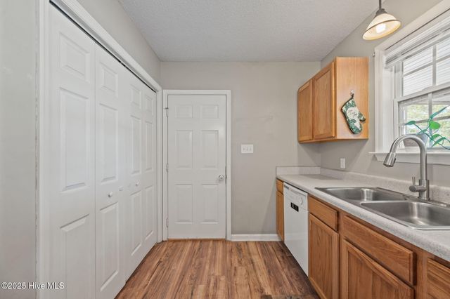 113 Airleigh Place, Richlands, NC 28574