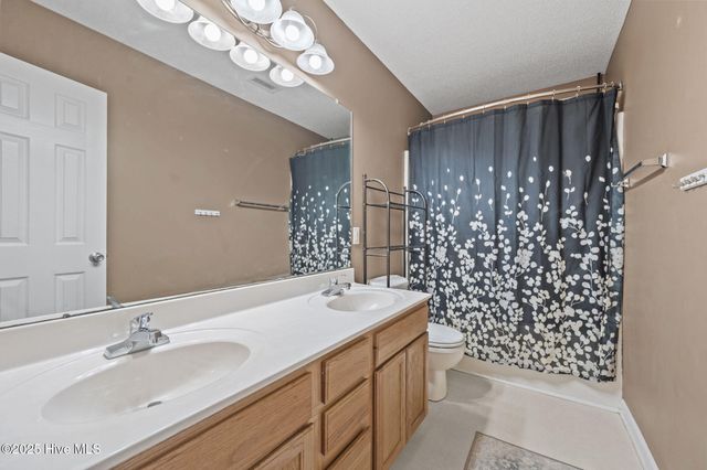 113 Airleigh Place, Richlands, NC 28574