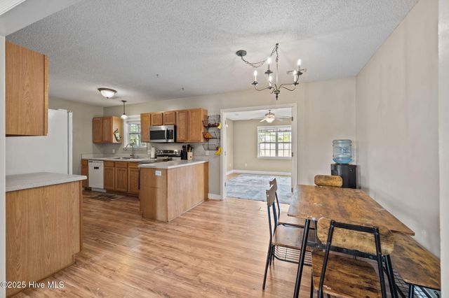 113 Airleigh Place, Richlands, NC 28574