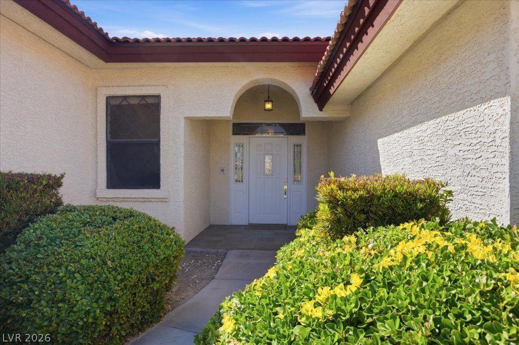 7505 Dry Pines Circle, Las Vegas, NV 89129 — photo 2