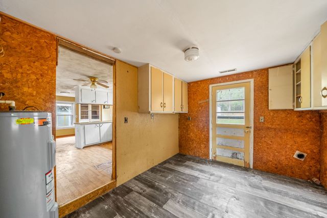 234 Lower Standing Rock Rd, Dover, TN 37058