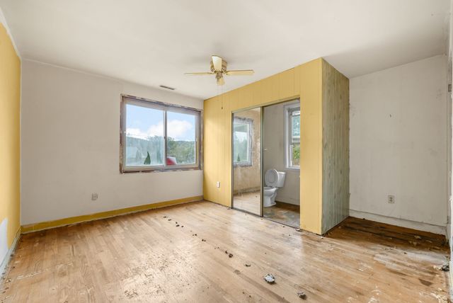 234 Lower Standing Rock Rd, Dover, TN 37058