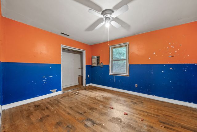 234 Lower Standing Rock Rd, Dover, TN 37058