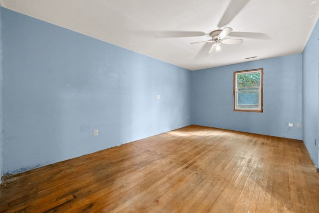 234 Lower Standing Rock Rd, Dover, TN 37058