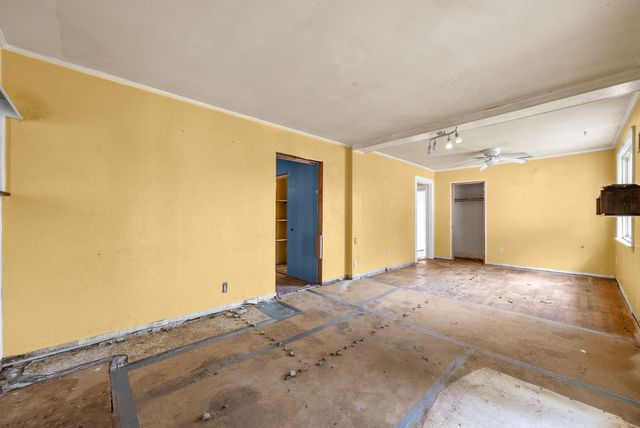 234 Lower Standing Rock Rd, Dover, TN 37058