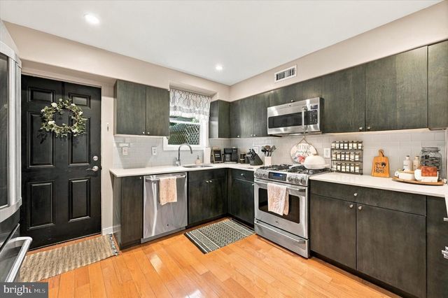 1222 S ALDER ST, Philadelphia, PA 19147