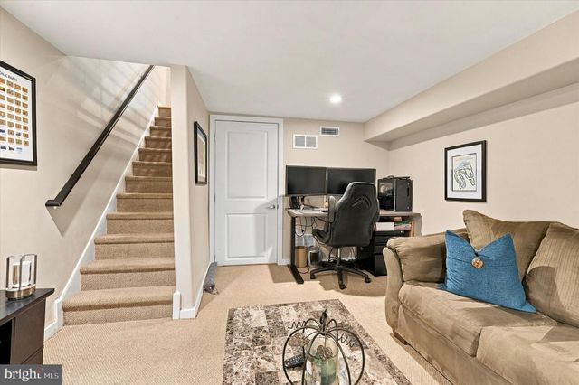 1222 S ALDER ST, Philadelphia, PA 19147