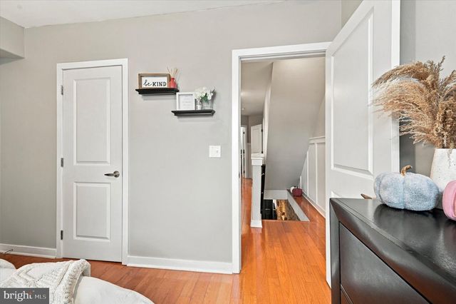 1222 S ALDER ST, Philadelphia, PA 19147