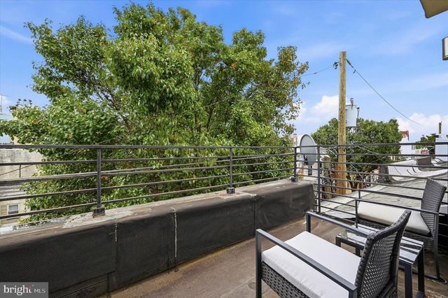 1222 S ALDER ST, Philadelphia, PA 19147