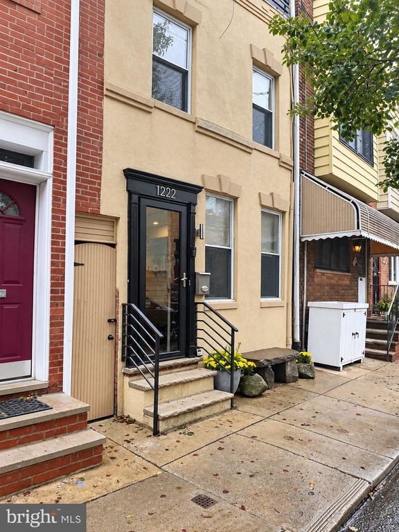 1222 S ALDER ST, Philadelphia, PA 19147