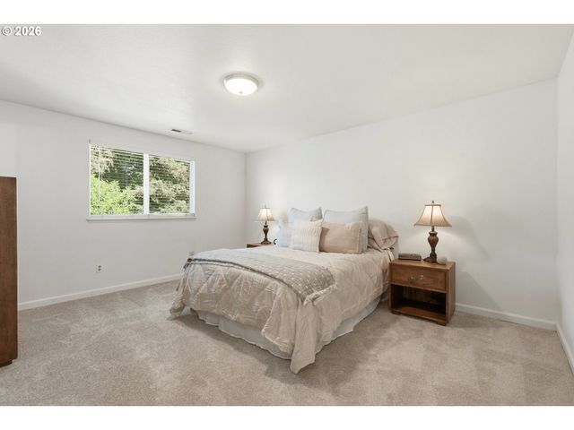 9705 Ne 132ND Ave, Vancouver, WA 98682
