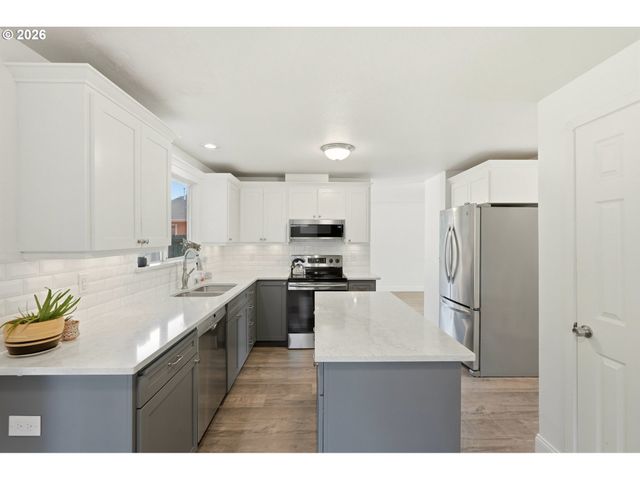 9705 Ne 132ND Ave, Vancouver, WA 98682