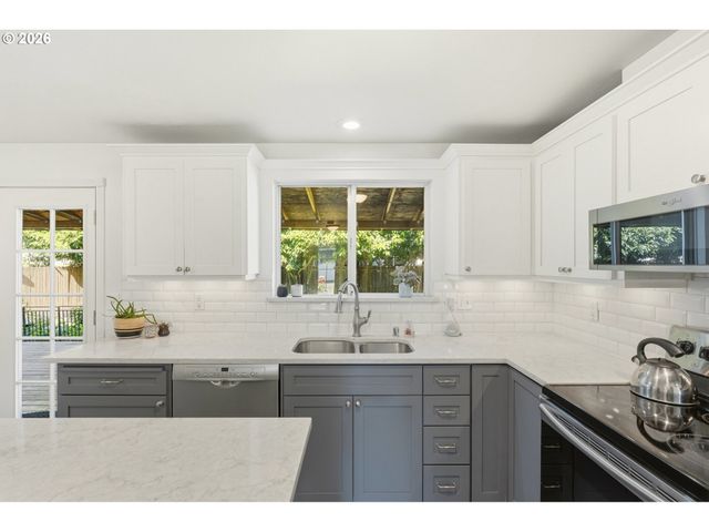 9705 Ne 132ND Ave, Vancouver, WA 98682
