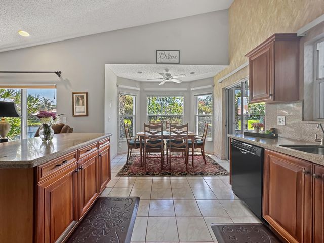 180 NW 47th Avenue, Deerfield Beach, FL 33442