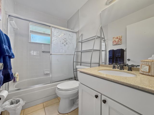 180 NW 47th Avenue, Deerfield Beach, FL 33442
