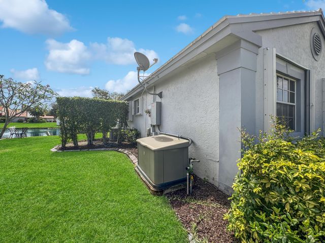 180 NW 47th Avenue, Deerfield Beach, FL 33442