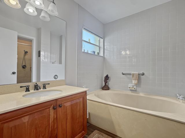 180 NW 47th Avenue, Deerfield Beach, FL 33442