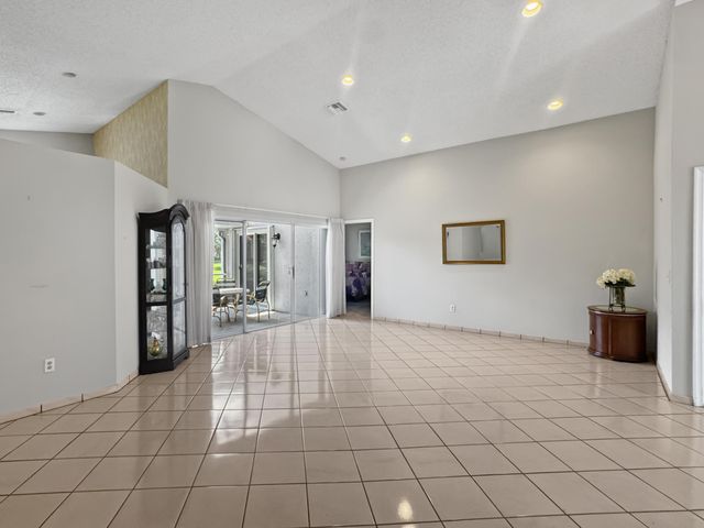 180 NW 47th Avenue, Deerfield Beach, FL 33442