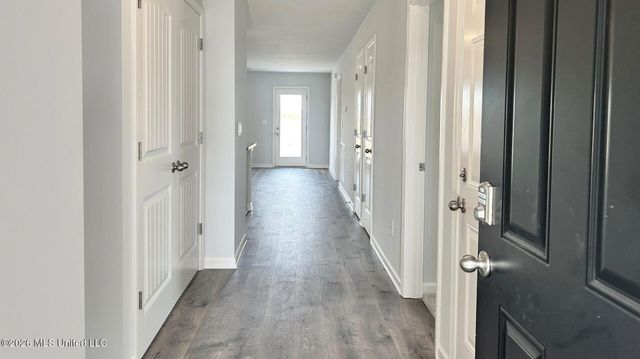 50 Sealy Drive, Byhalia, MS 38611