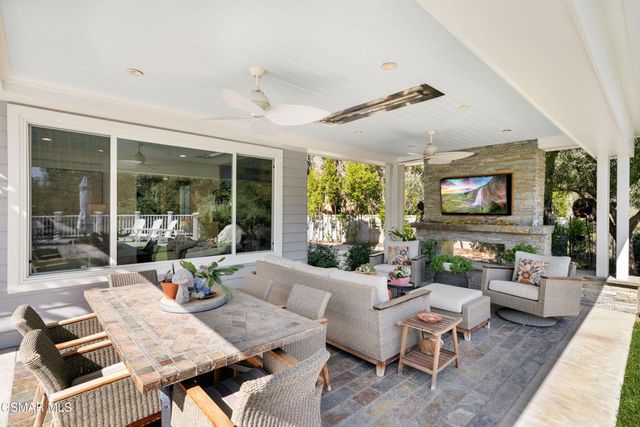 2452 Ranchgrove Drive, Westlake Village, CA 91361