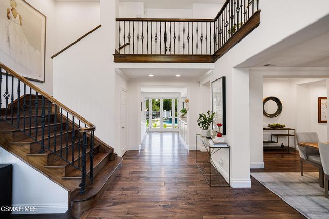 2452 Ranchgrove Drive, Westlake Village, CA 91361