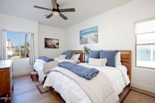 815 Mandalay Beach Road, Oxnard, CA 93035