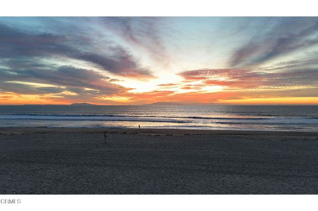 815 Mandalay Beach Road, Oxnard, CA 93035