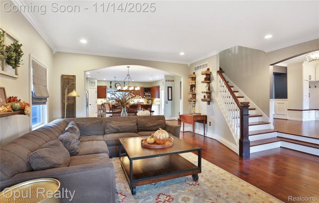 323 River Street, Northville, MI 48167