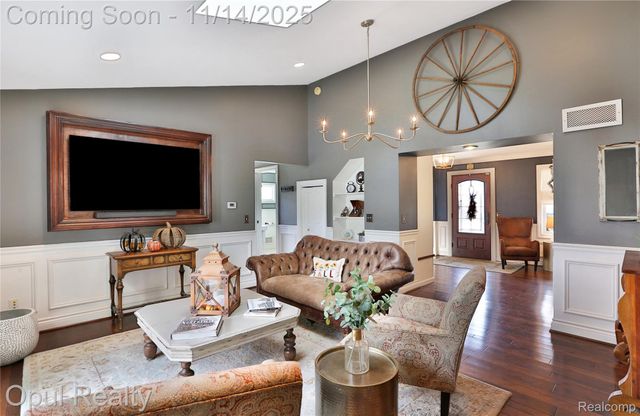 323 River Street, Northville, MI 48167