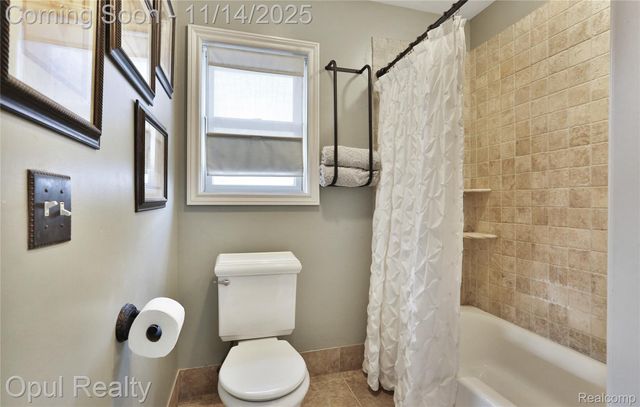 323 River Street, Northville, MI 48167