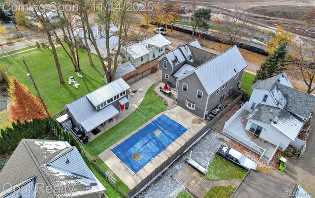 323 River Street, Northville, MI 48167