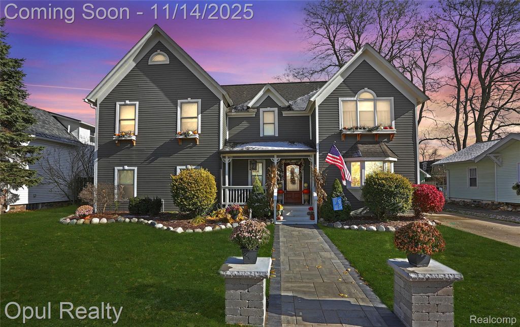 323 River Street, Northville, MI 48167